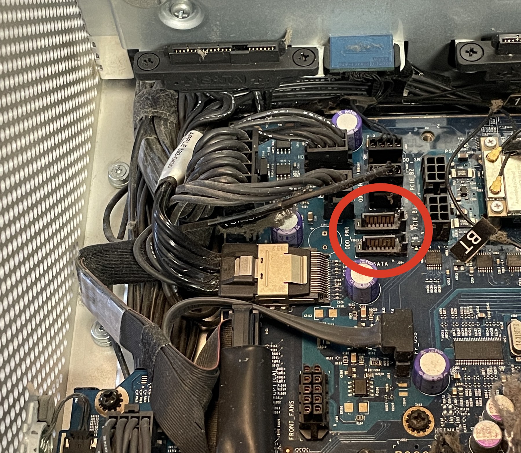 Mac Pro 1,1 - 3,1 hidden SATA ports